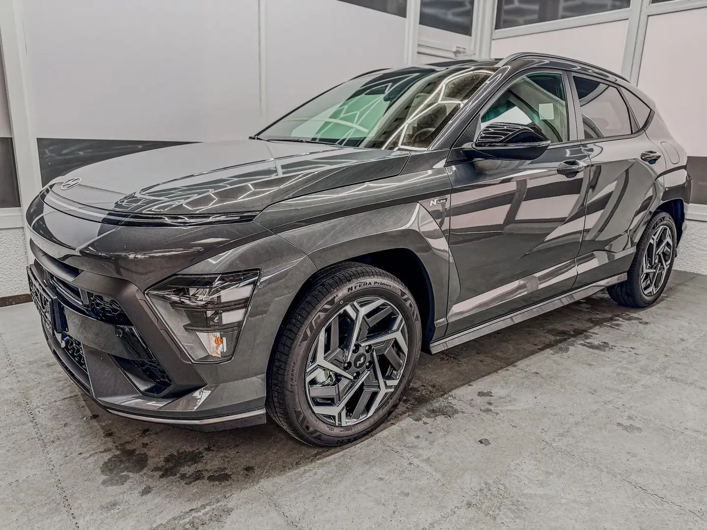 Hyundai KONA PREMIUM PLUS 1.6 T-GDi DCT N-LINE SHZ NAVI ACC ... Grau - 1