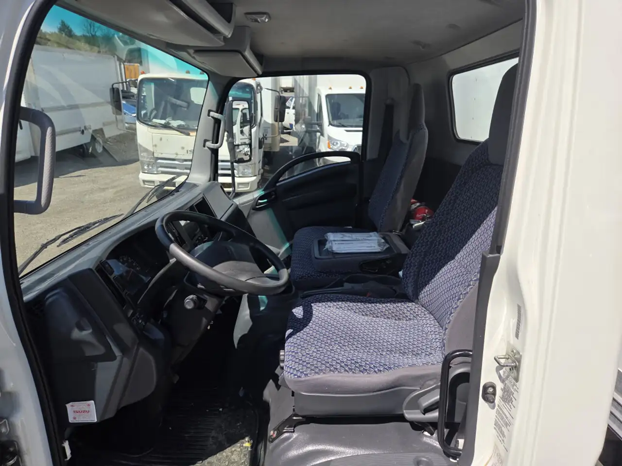 Isuzu NPR fotografie Isuzu NPR