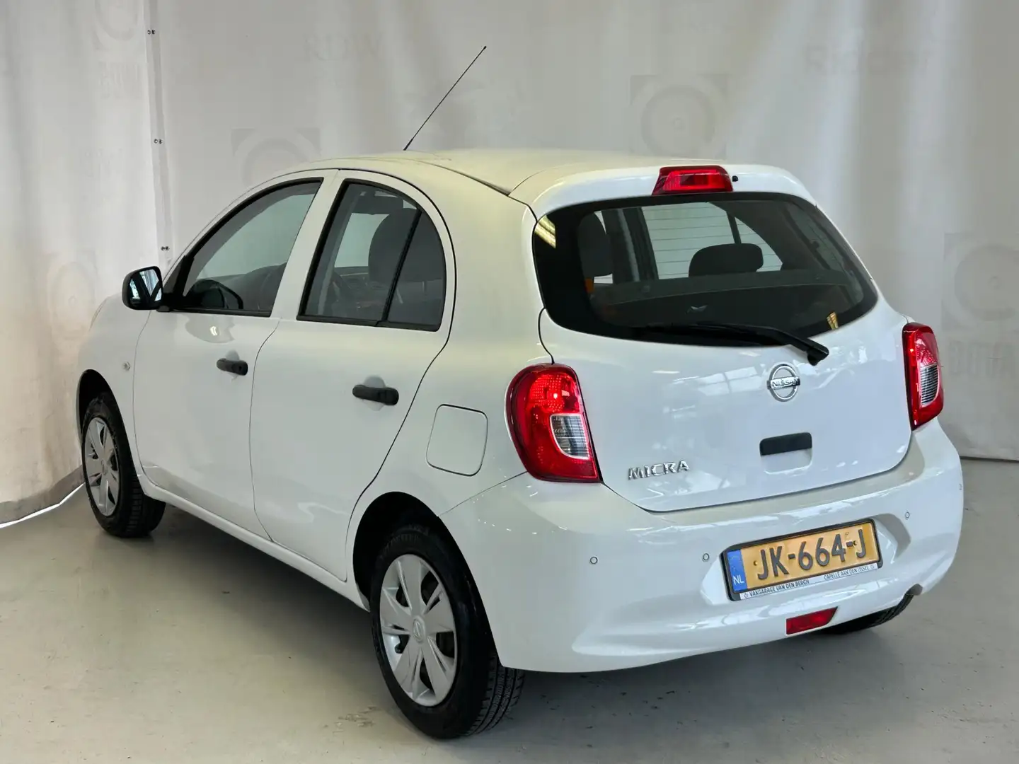 Nissan Micra 1.2 Visia Pack|NAP|1E EIG|PARK SENS|BLUETOOTH|AIRC Wit - 2