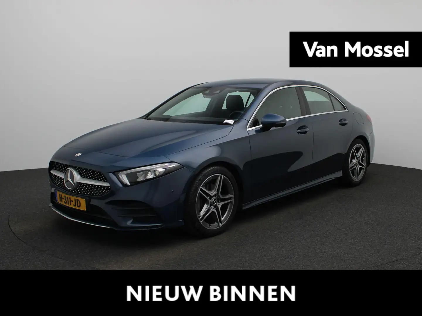 Mercedes-Benz A 180 Premium Plus | Apple Carplay / Android Auto | Crui Blauw - 1