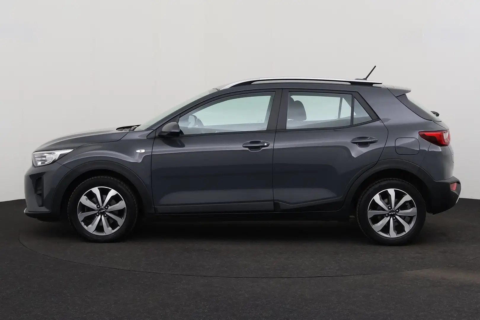 Kia Stonic URBAN EDITION 1.0 T ISG  + CARPLAY + PDC + ALU - 2