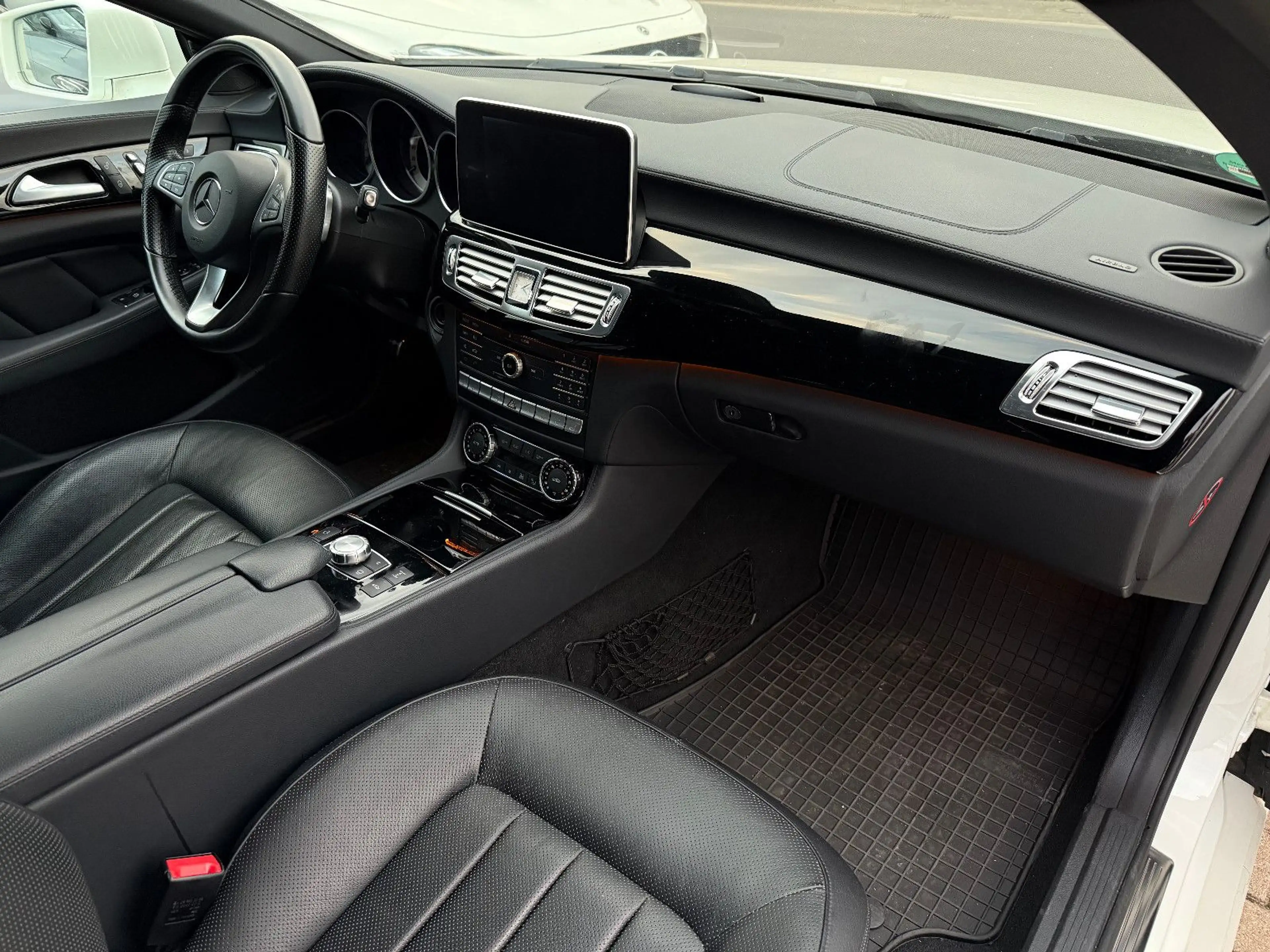Mercedes-Benz CLS SB CLS 350 d 4Matic, TÜV neu, Serivce neu — photo 15