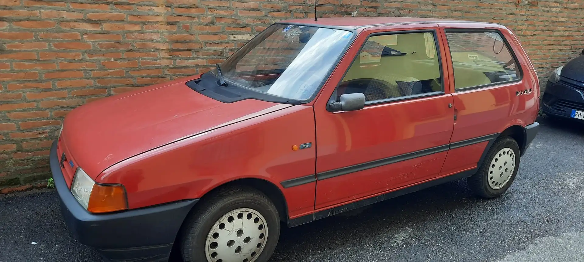 Fiat Uno Uno 3p 1.0 Fire crvena - 1