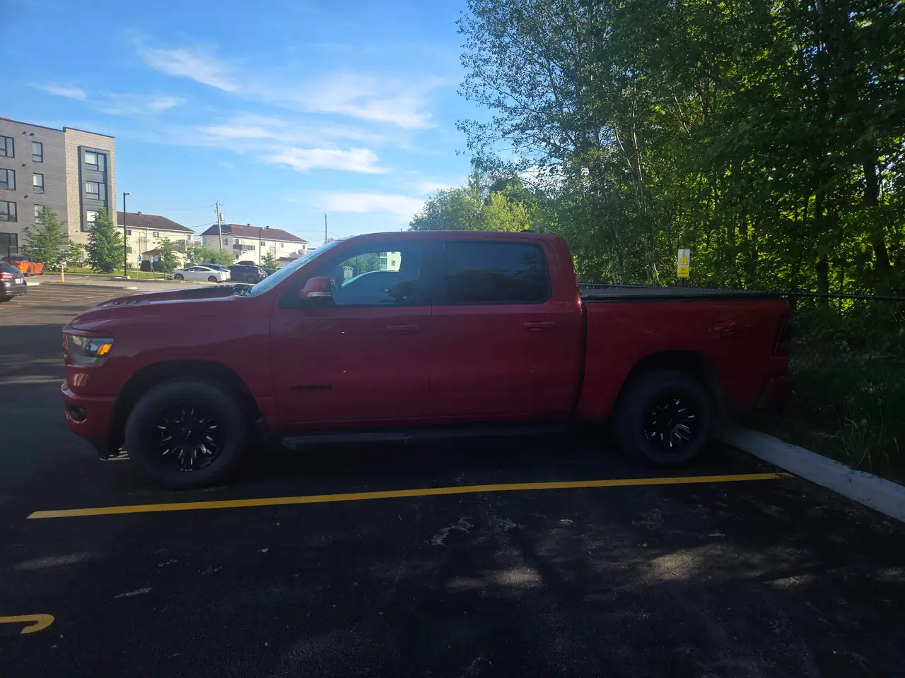 RAM 1500 снимка RAM 1500