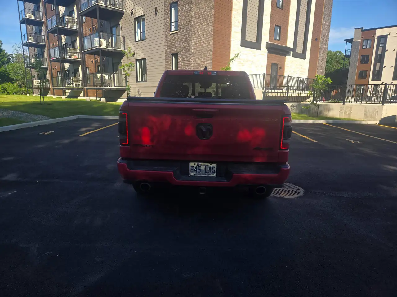 RAM 1500 снимка RAM 1500