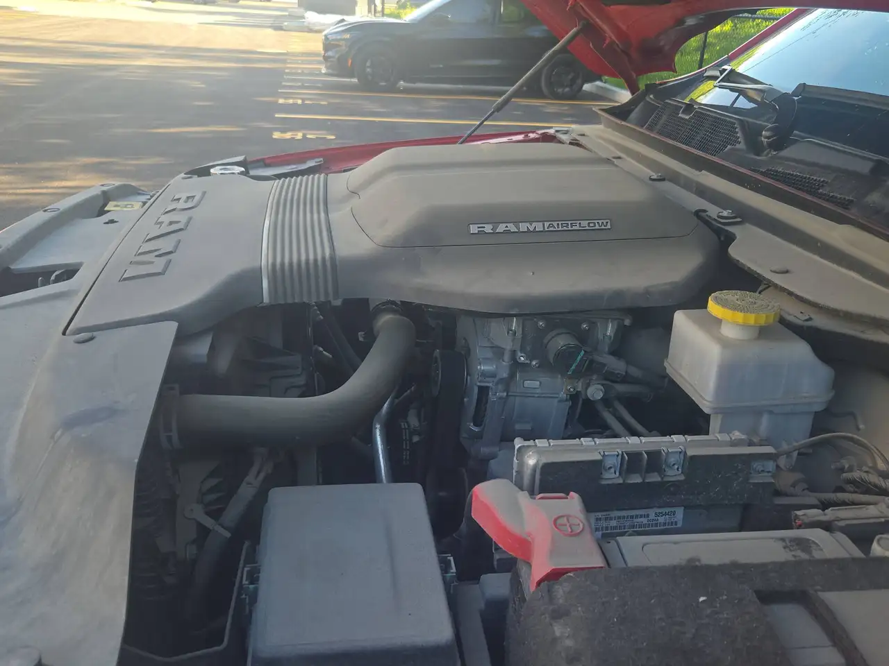 RAM 1500 снимка RAM 1500