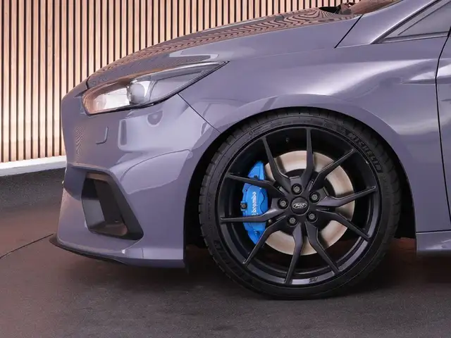 Ford Focus view 30