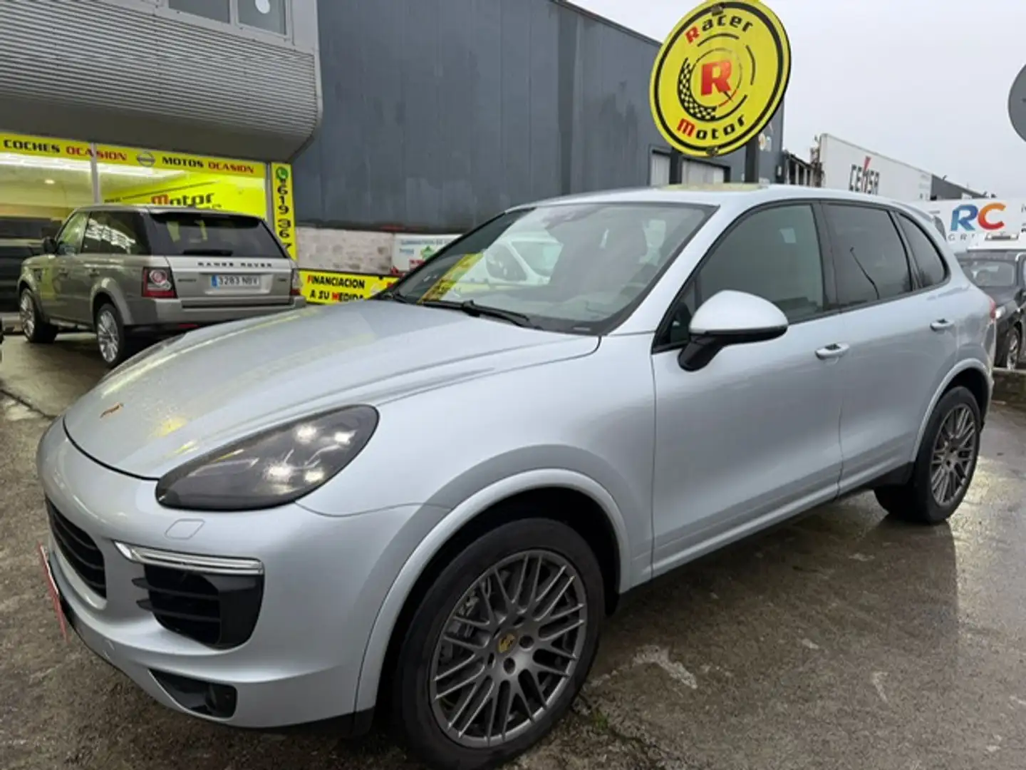 Porsche Cayenne Diesel Platinum Edition Aut. Gris - 1