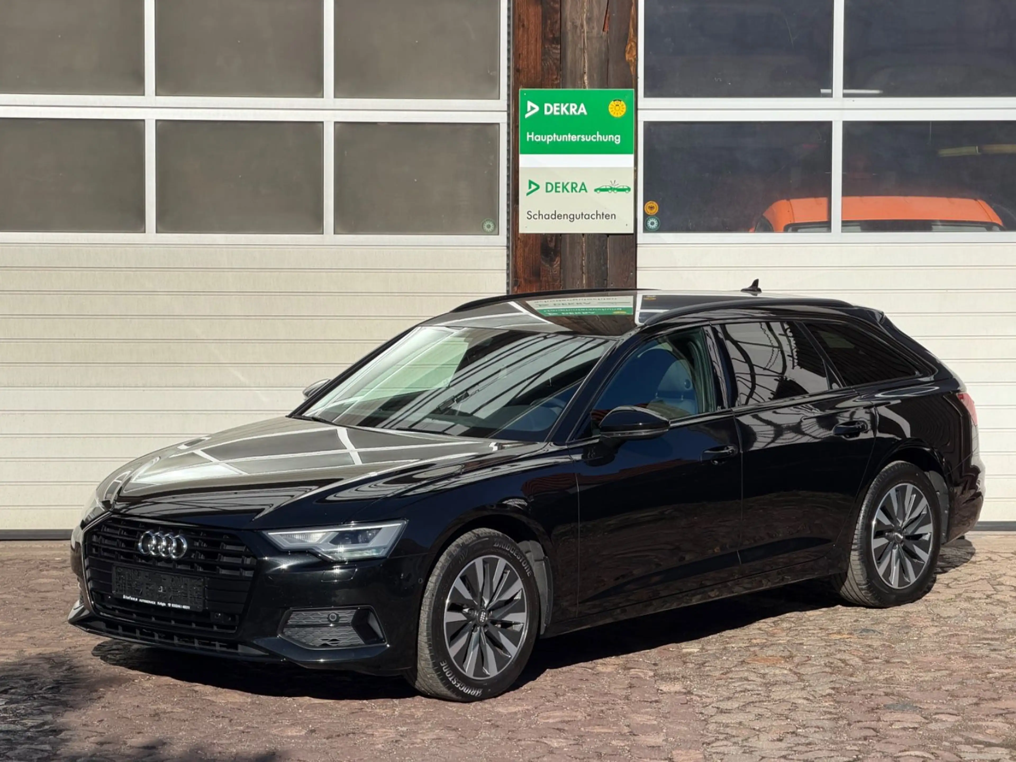Audi A6 Avant 40 TDI sport *AHK* Optik-Paket schwarz — photo 3