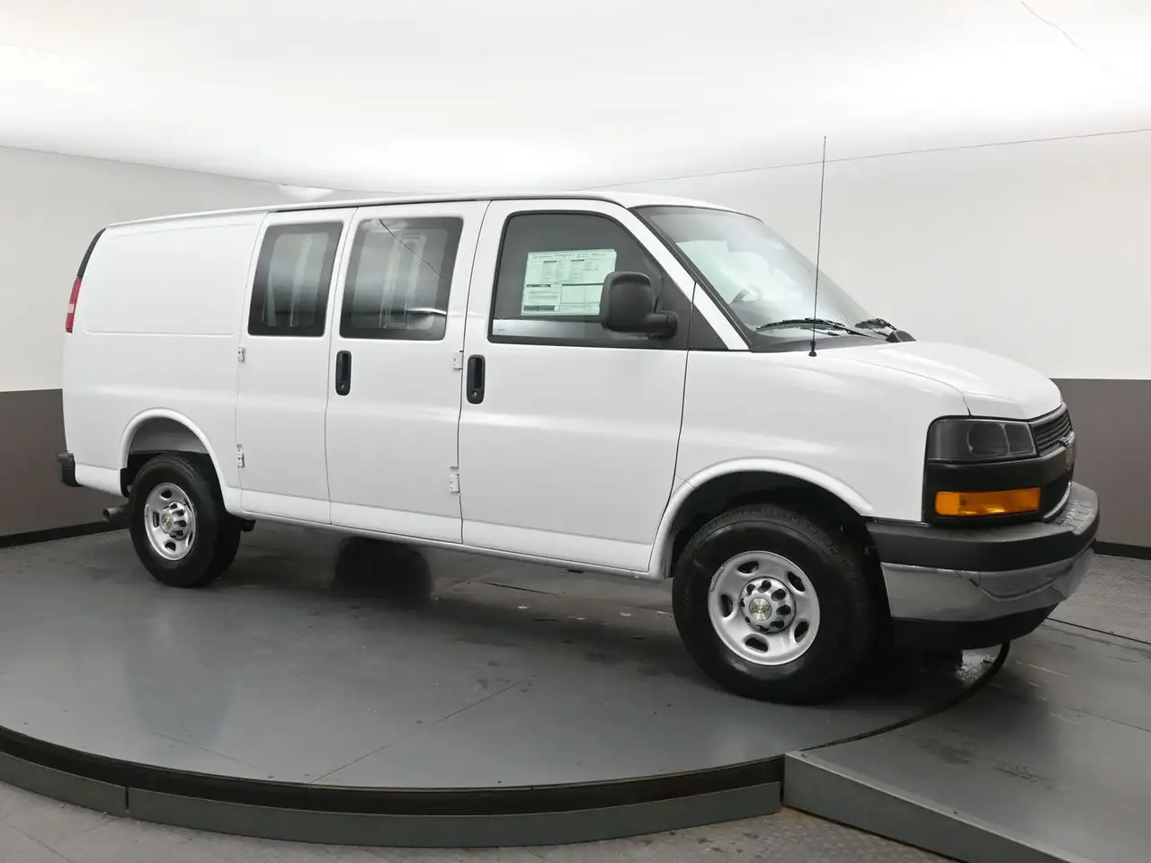 2026 Chevrolet Express 2500