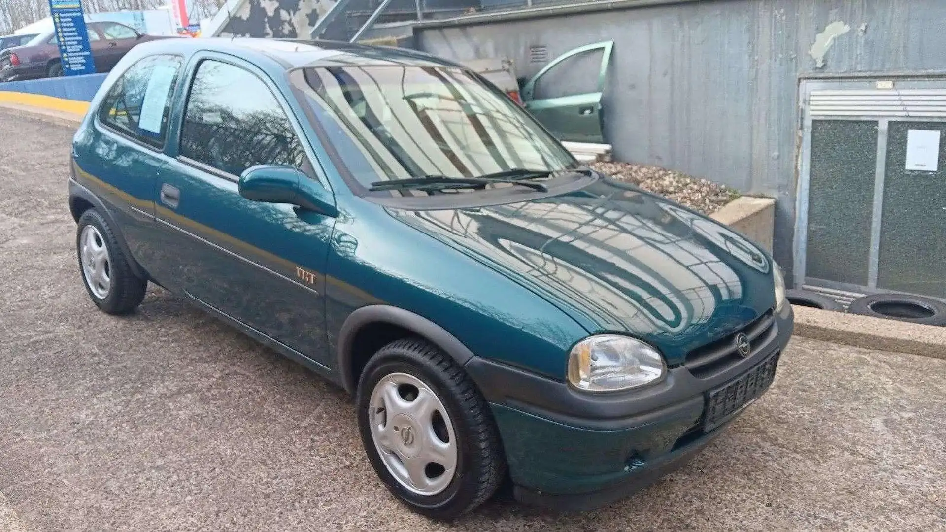 Opel Corsa 1.4 Vogue Vert - 2