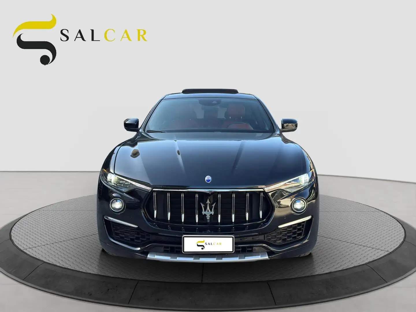 Maserati Levante 3.0 V6 Granlusso 250cv Tetto 2021 Nero - 2