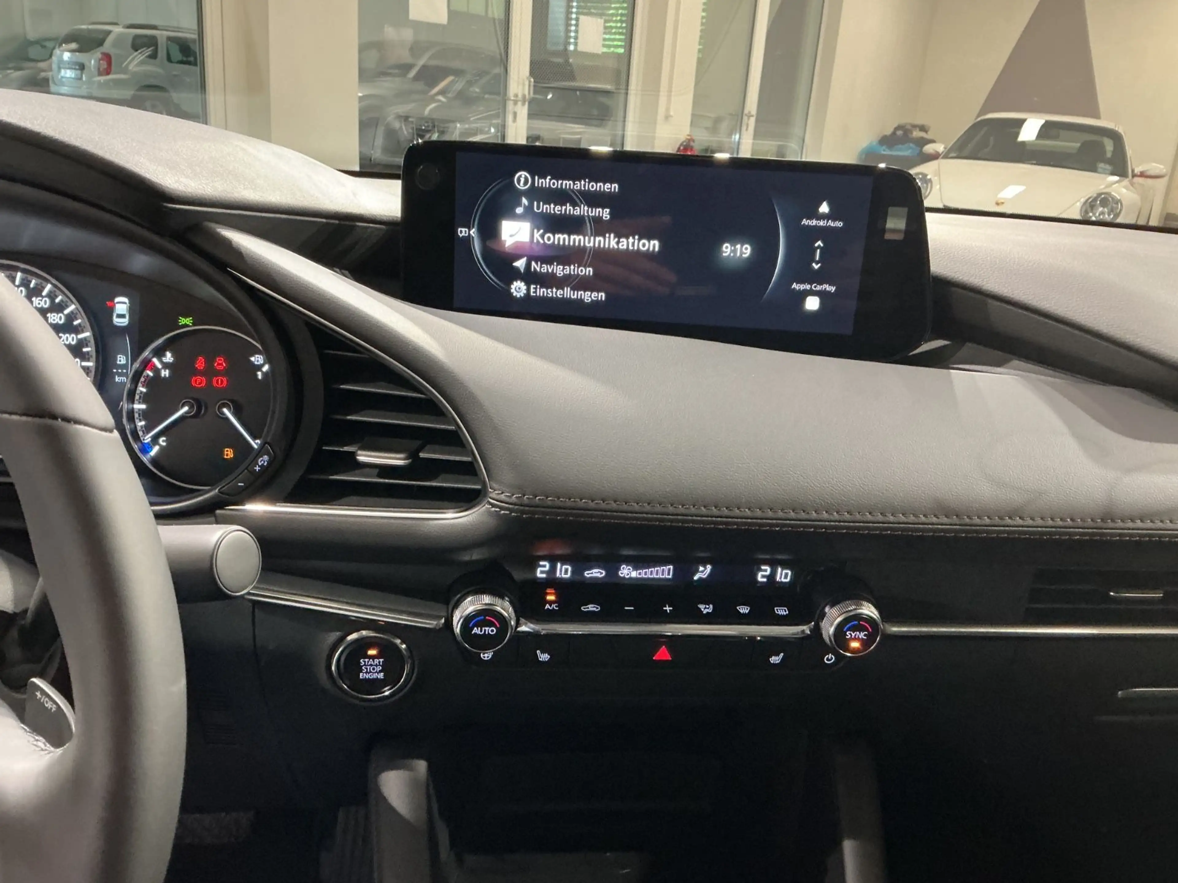 Mazda 3 Lim. 4-türig  Exclusive-Line Automatik — photo 13