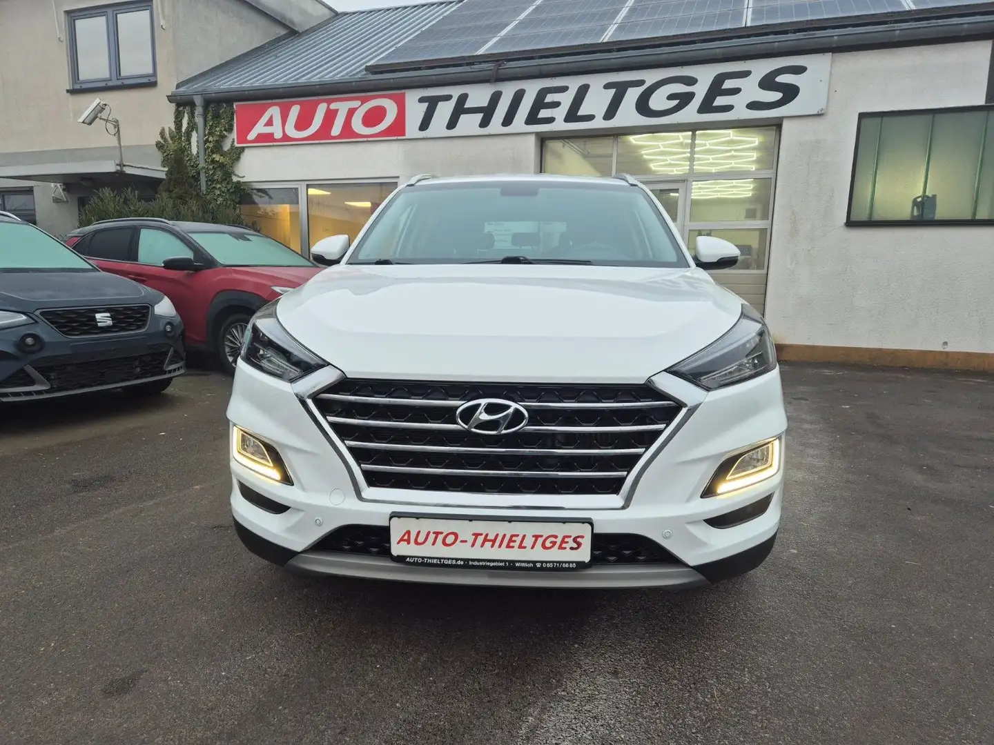 Hyundai TUCSON 1,6 T, LED, Navi, Weiß - 2