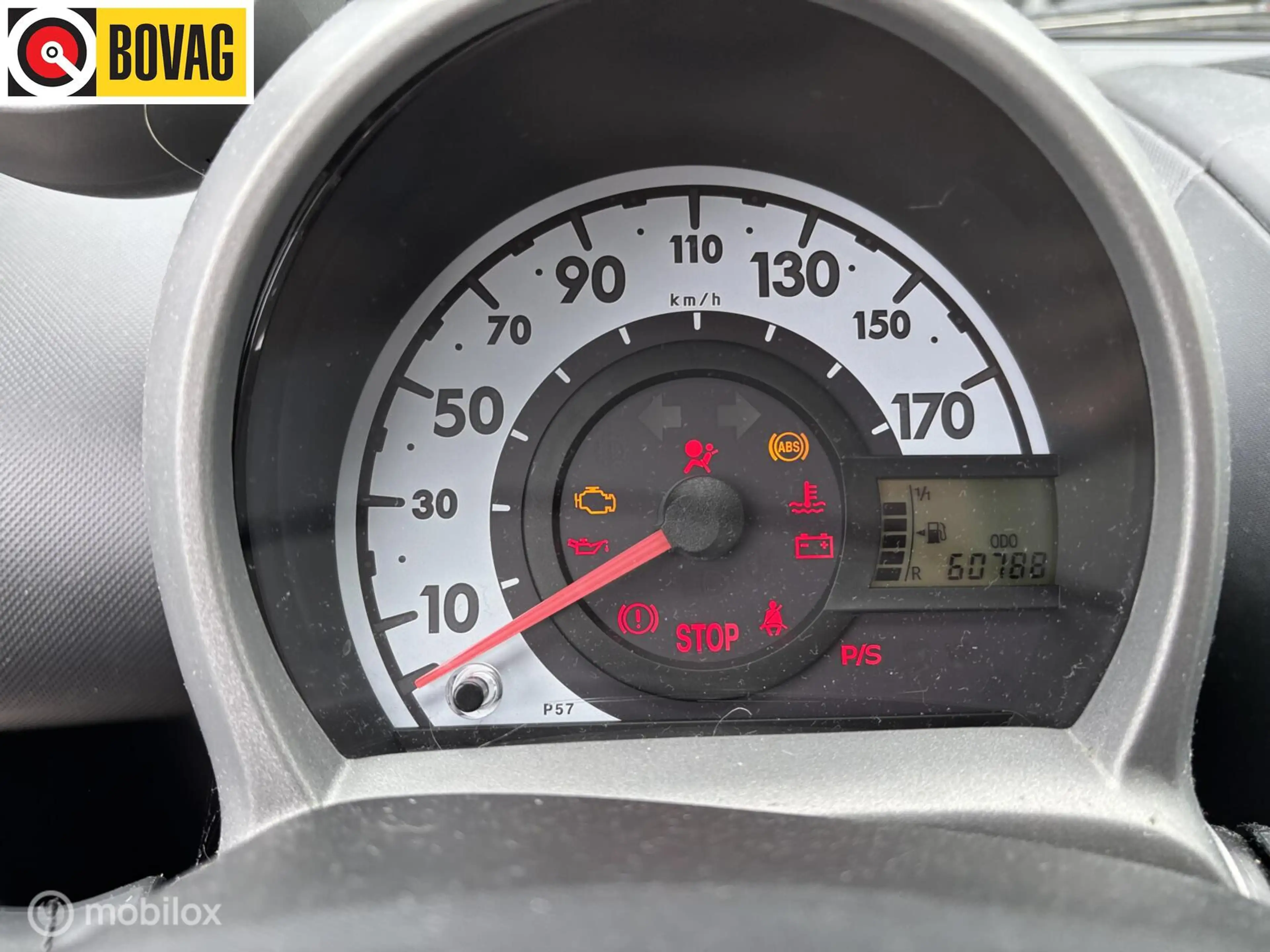 Peugeot 107 1.0 Envy 5 drs airco blue tooth led dagrijlampen — photo 3