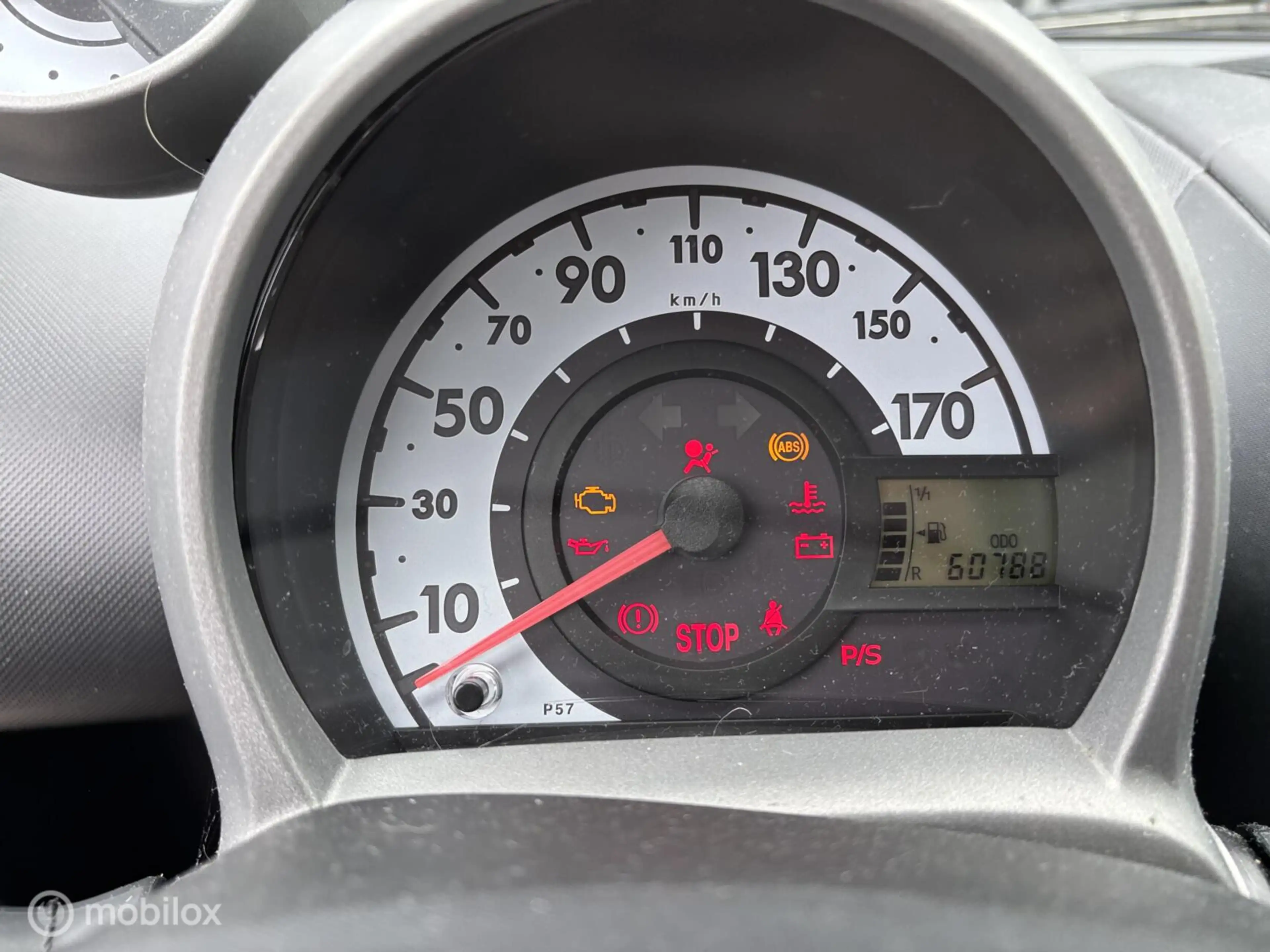 Peugeot 107 1.0 Envy 5 drs airco blue tooth led dagrijlampen — photo 18