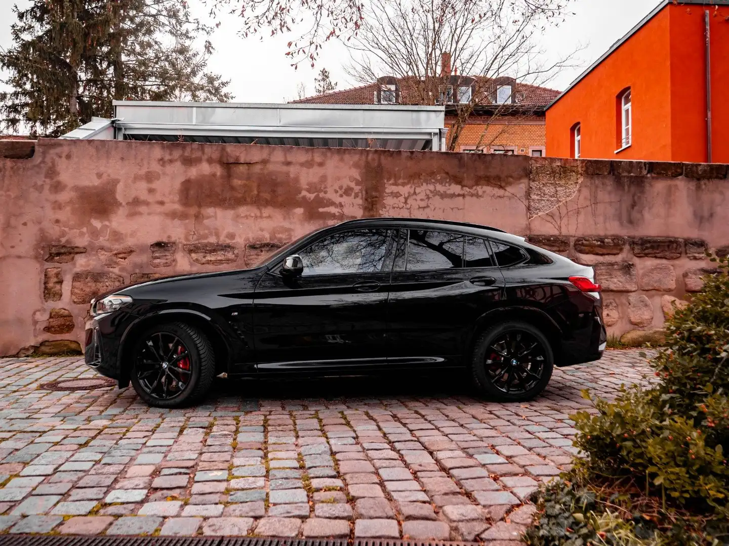 BMW X4 M-SPORT/PANO/KAMERA/ALL BLACK/CARPLAY Schwarz - 2
