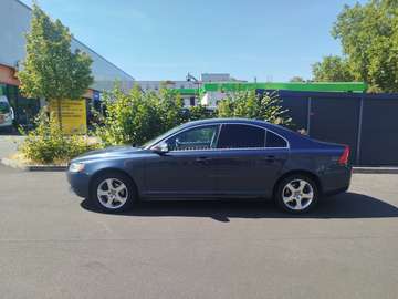 2.4D Aut. Kinetic