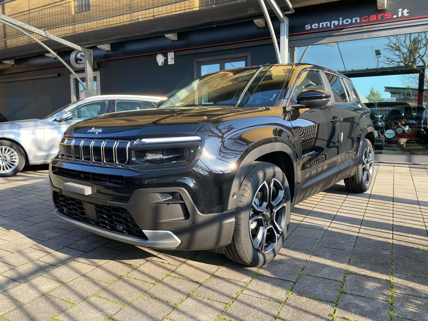 Jeep Avenger 1.2 turbo Summit fwd 100cv PREZZO REALE Negro - 2