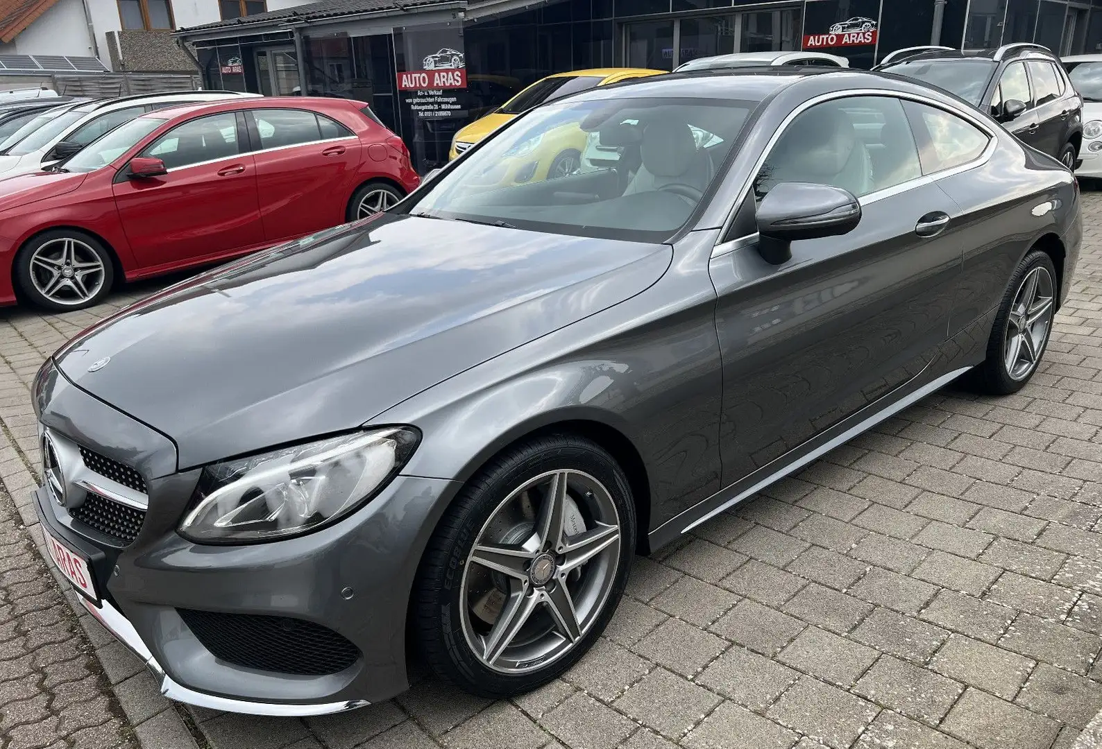 Mercedes-Benz C 250 Coupe AMG LINE Grey - 2