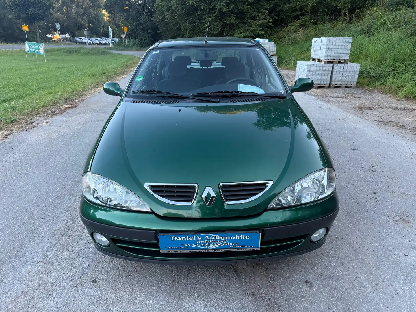 Renault Megane Megane 1.4 Tüv- 2/2027 Grün - 1