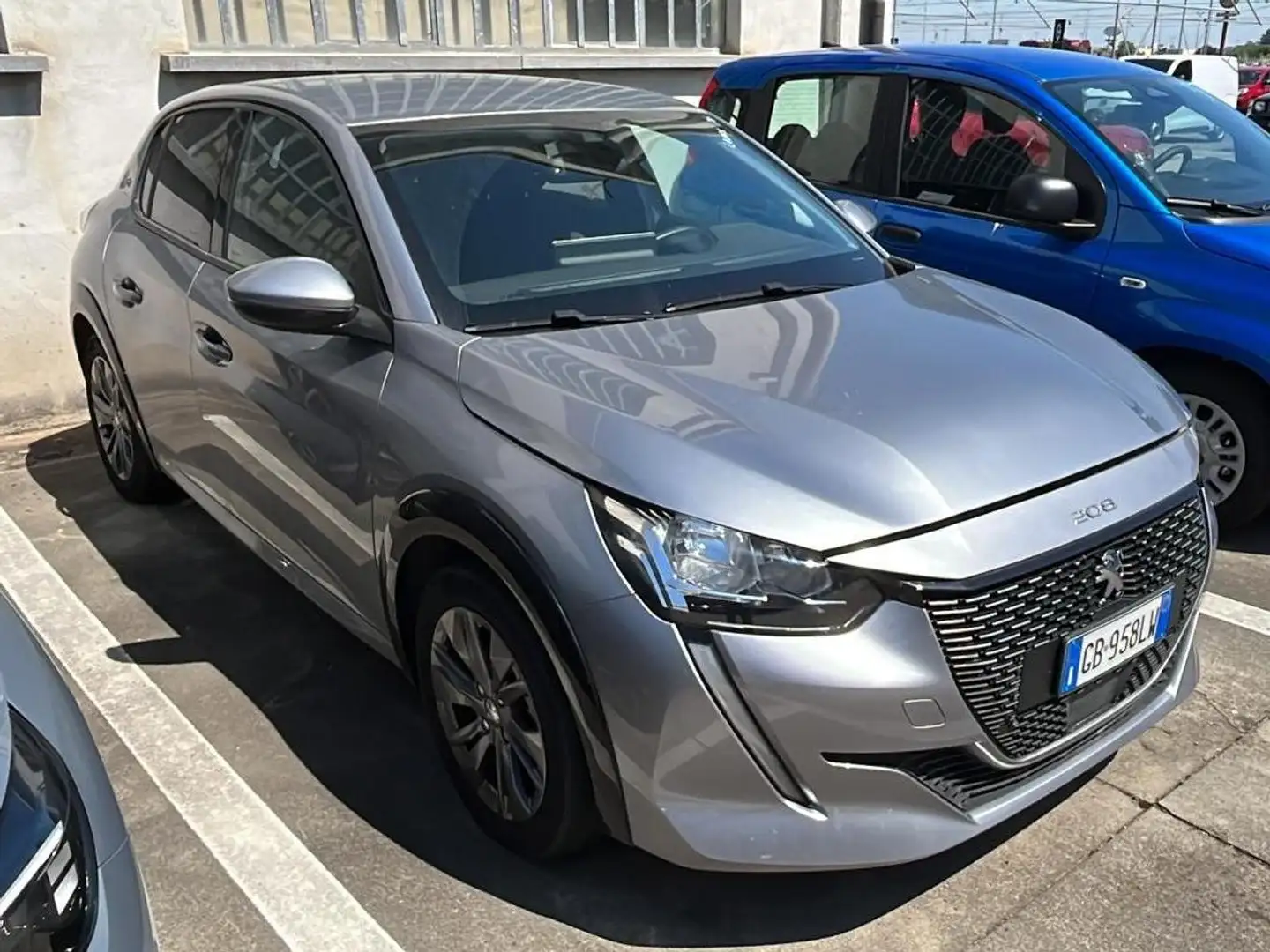 Peugeot 208 208 II 2019 e-208 Allure 100kW Grigio - 1