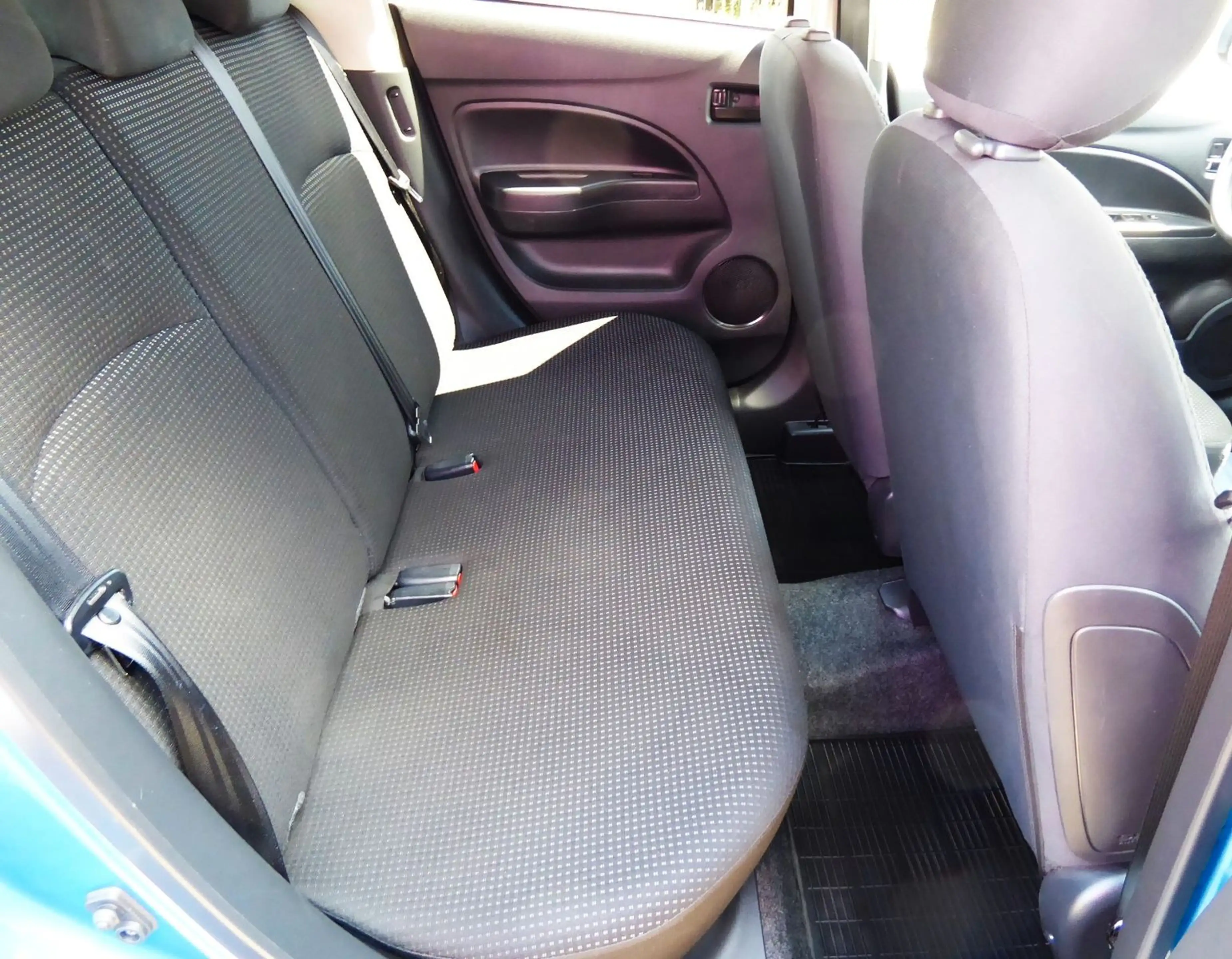 Mitsubishi Space Star Top 1.2 Klima, Alu,Allw.,Sitzhzg.Eu5 — photo 10