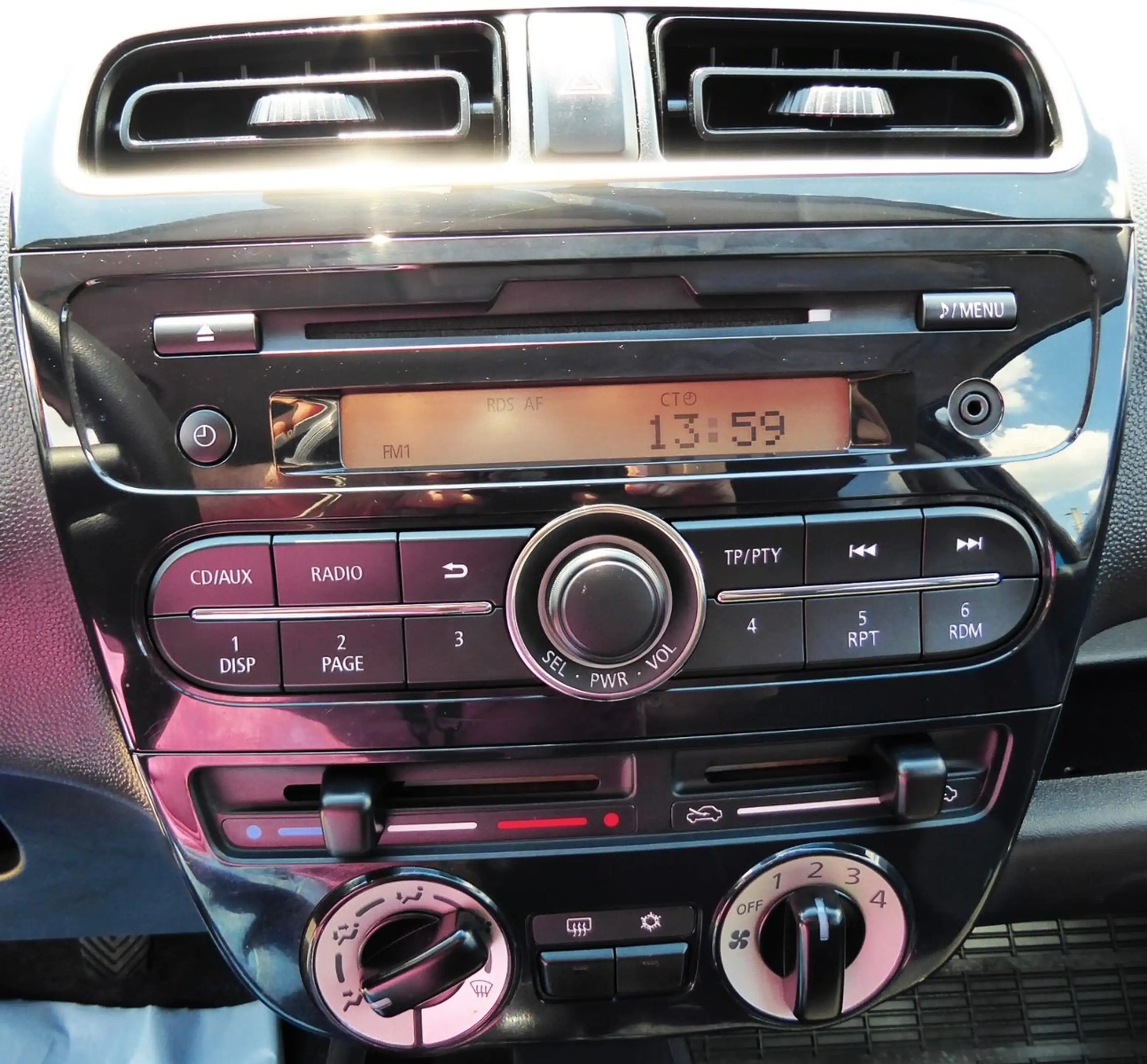 Mitsubishi Space Star Top 1.2 Klima, Alu,Allw.,Sitzhzg.Eu5 — photo 13