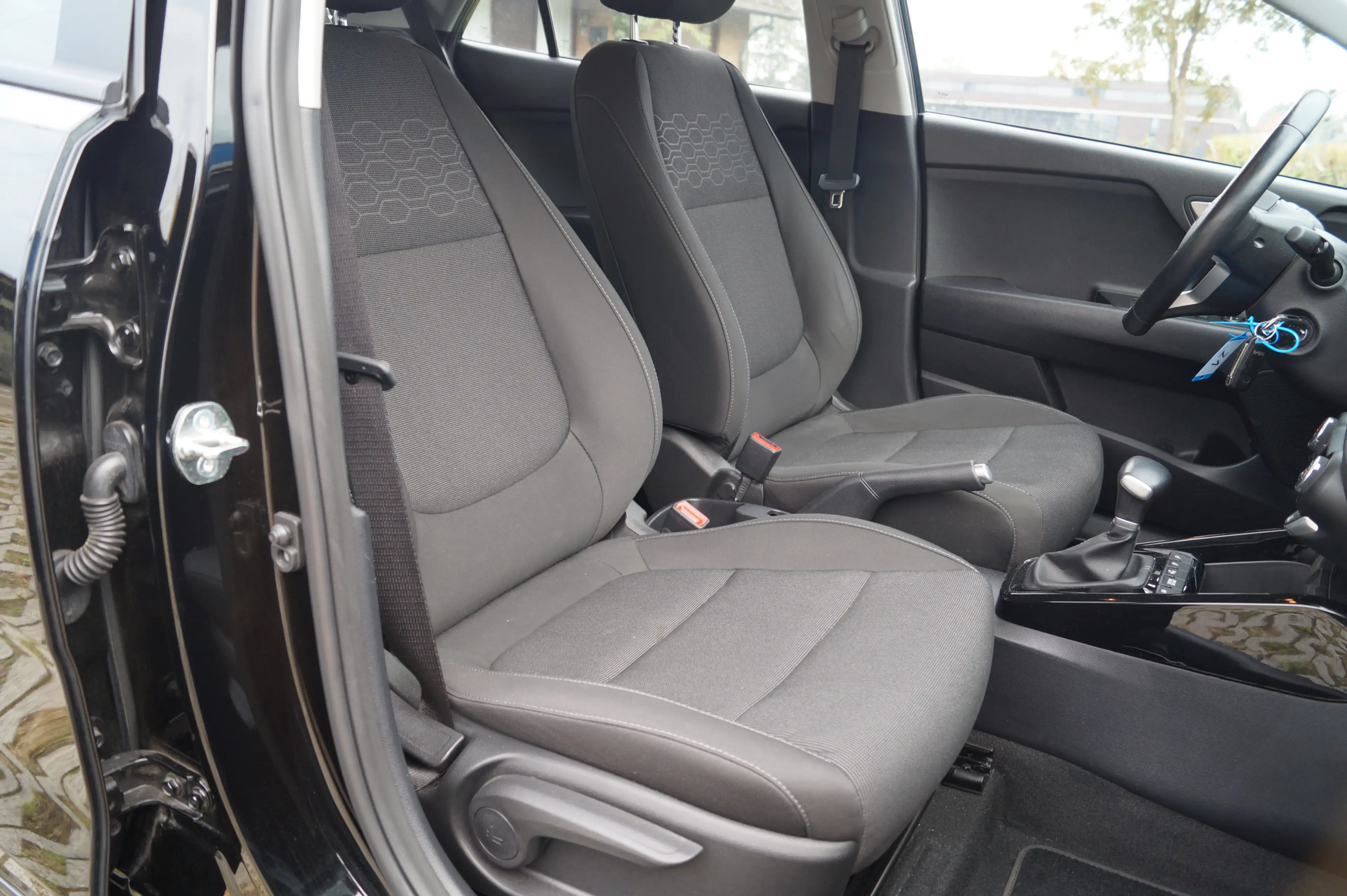 Kia Rio 1.0T-GDI VISION AUT.-NAVI-LED-SHZG-TEMPOMAT- — photo 12