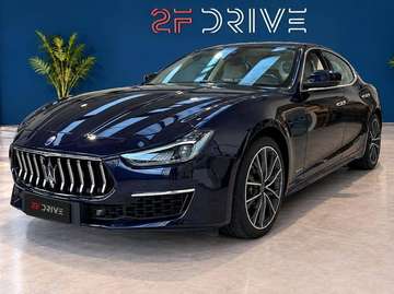 GT Hybrid 330 CV Granlusso
