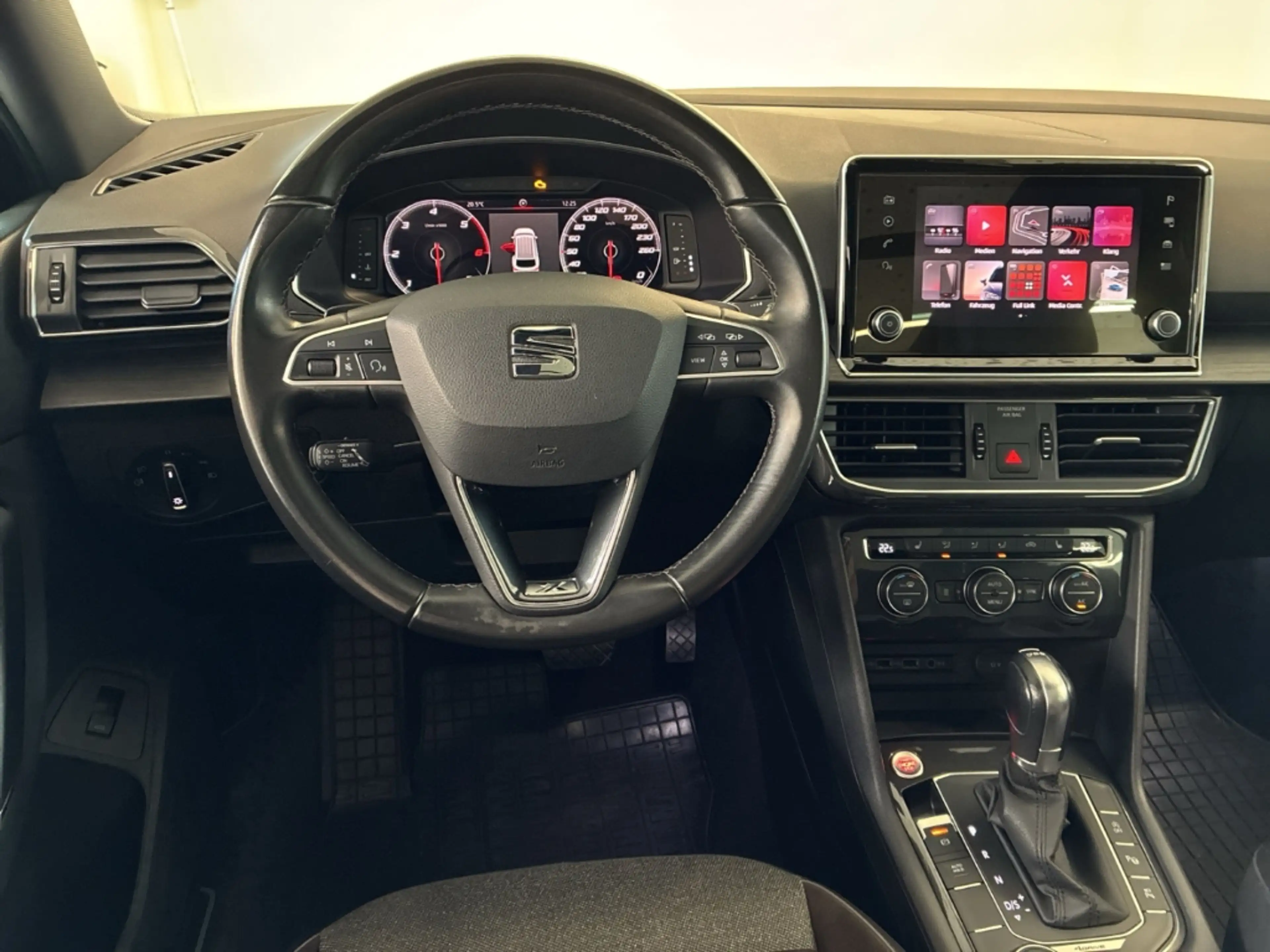 SEAT Tarraco 2.0 TDi Xcellence 4 Drive 7 Sitzer AHK — photo 13