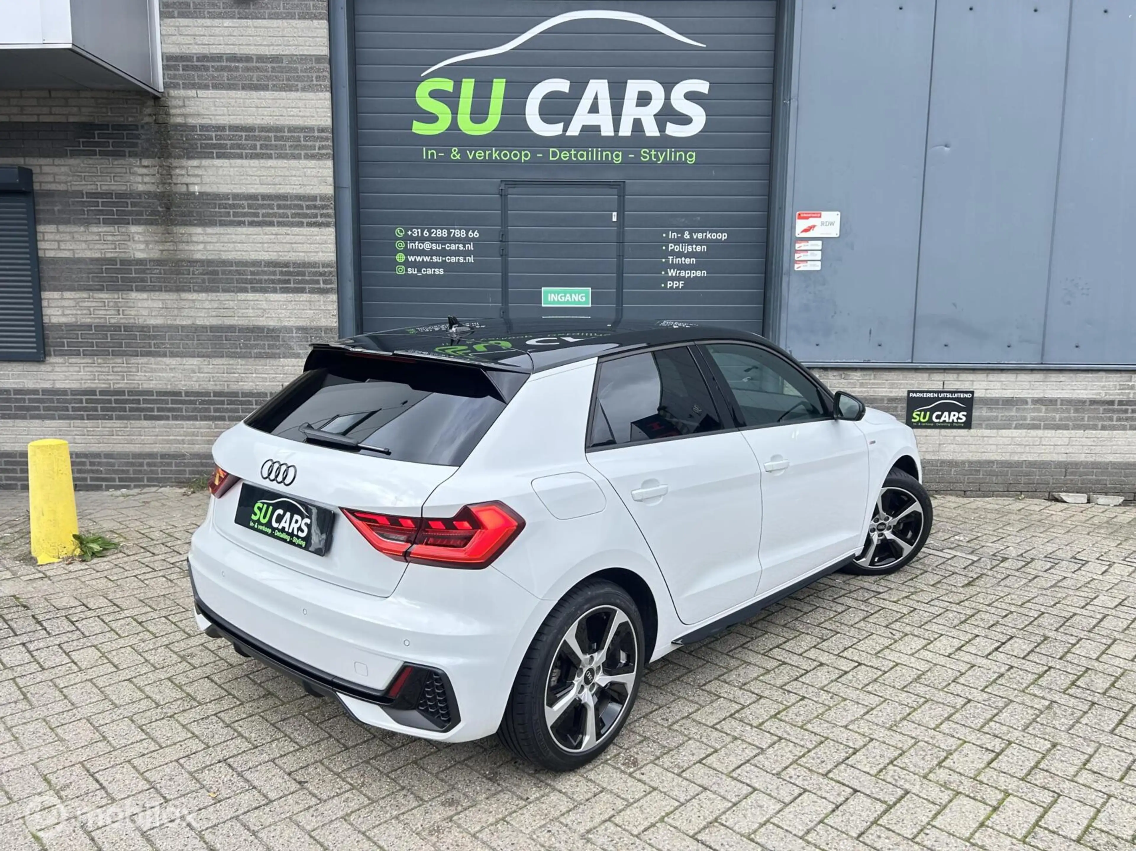 Audi A1 Sportback 30 TFSI S edition — photo 3