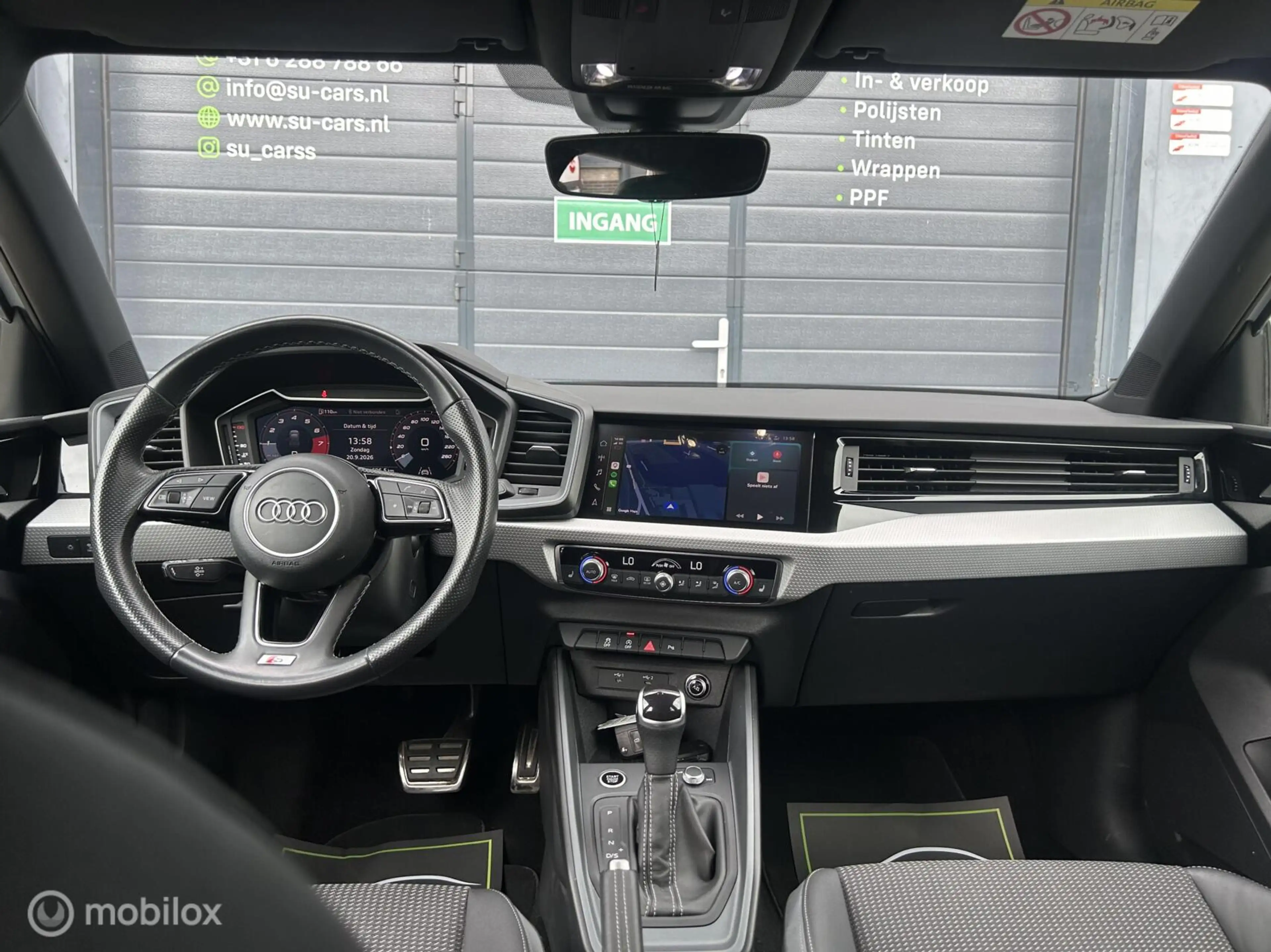 Audi A1 Sportback 30 TFSI S edition — photo 2