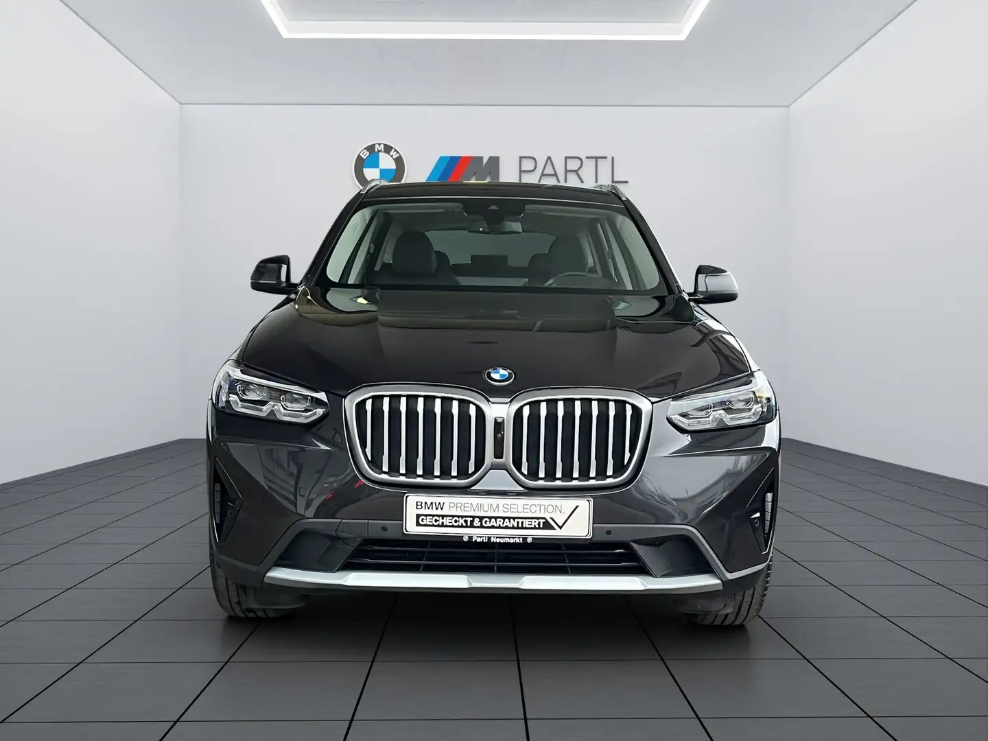 BMW X3 xDrive20d LED 360° HUD AHK HiFi Dr.Assist Grau - 2