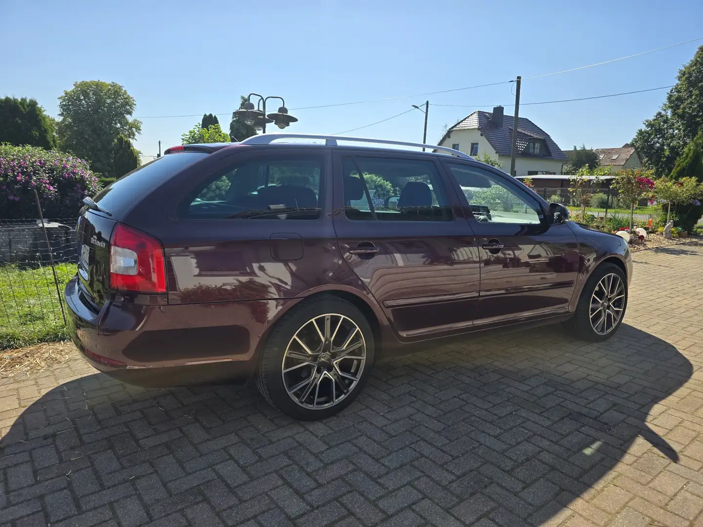 Skoda Octavia Combi 1.4 TSI Ambiente - 2