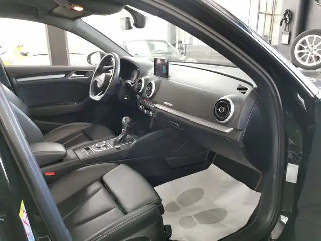 Audi S3 view 8