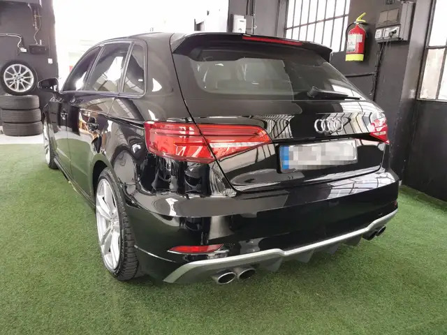 Audi S3 view 3
