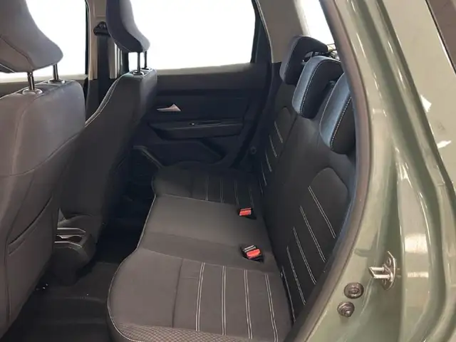 Dacia Duster view 9