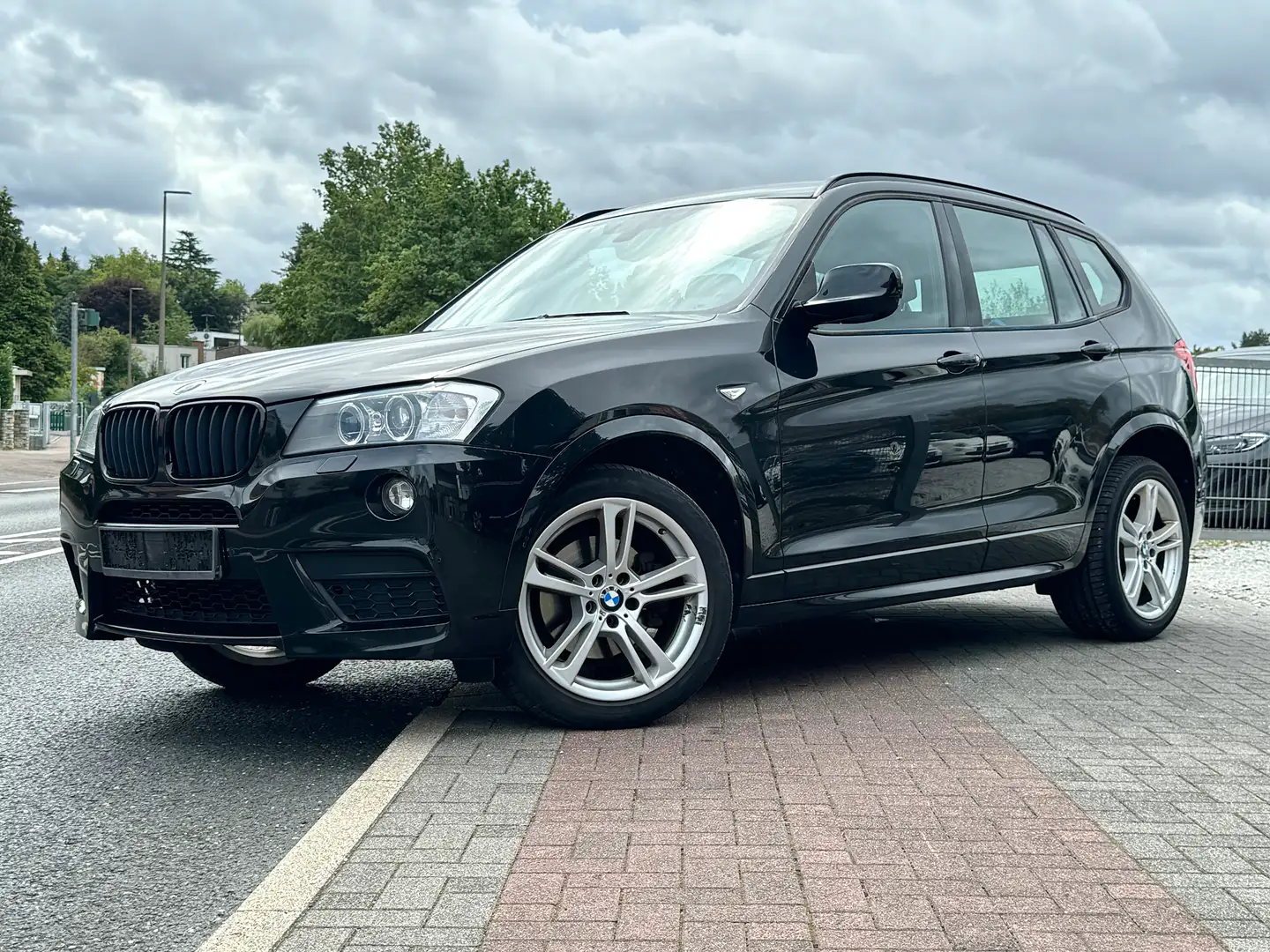 BMW X3 xDrive 20 d 3x M Sport BiXenon Rkam M Paket TOP Schwarz - 1