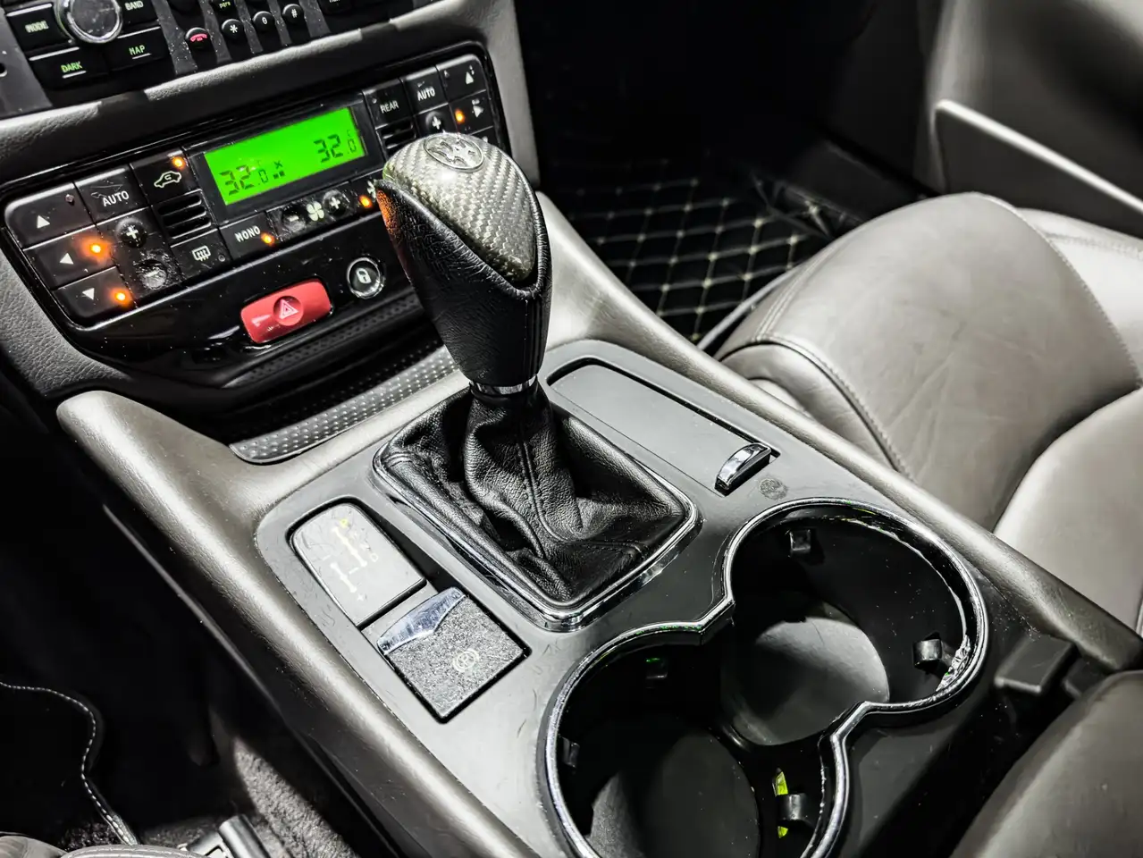 Maserati GranTurismo снимка Maserati GranTurismo