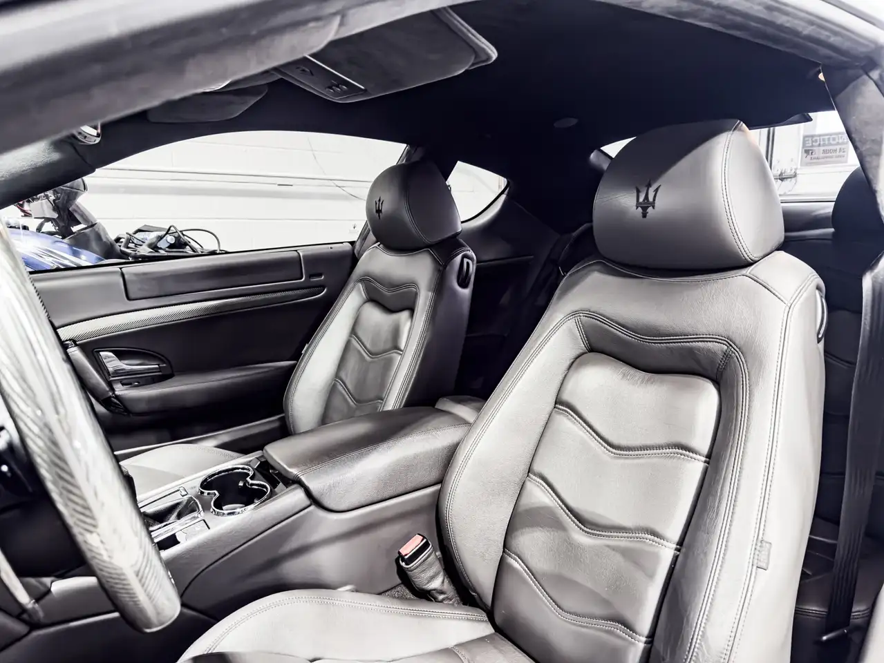 Maserati GranTurismo снимка Maserati GranTurismo