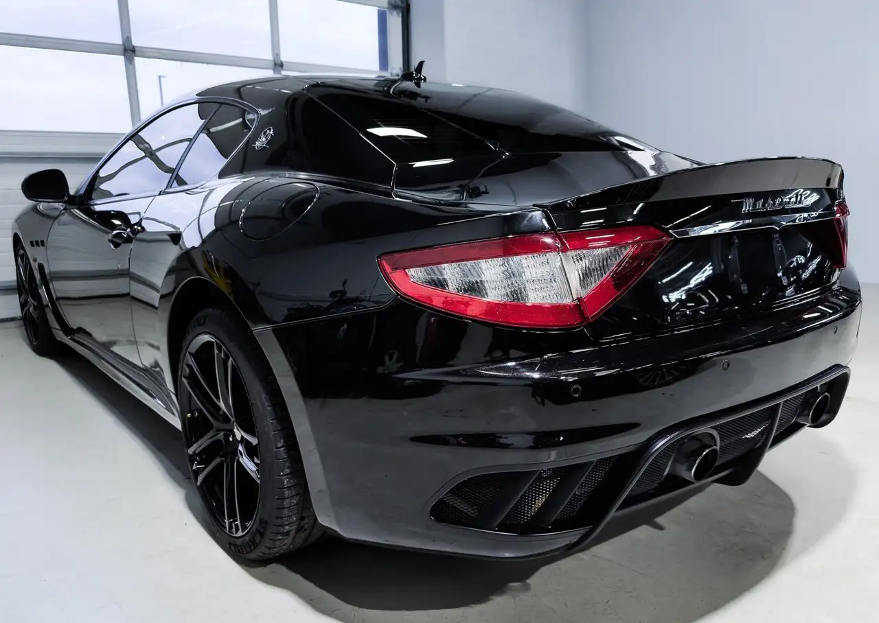 Maserati GranTurismo снимка Maserati GranTurismo