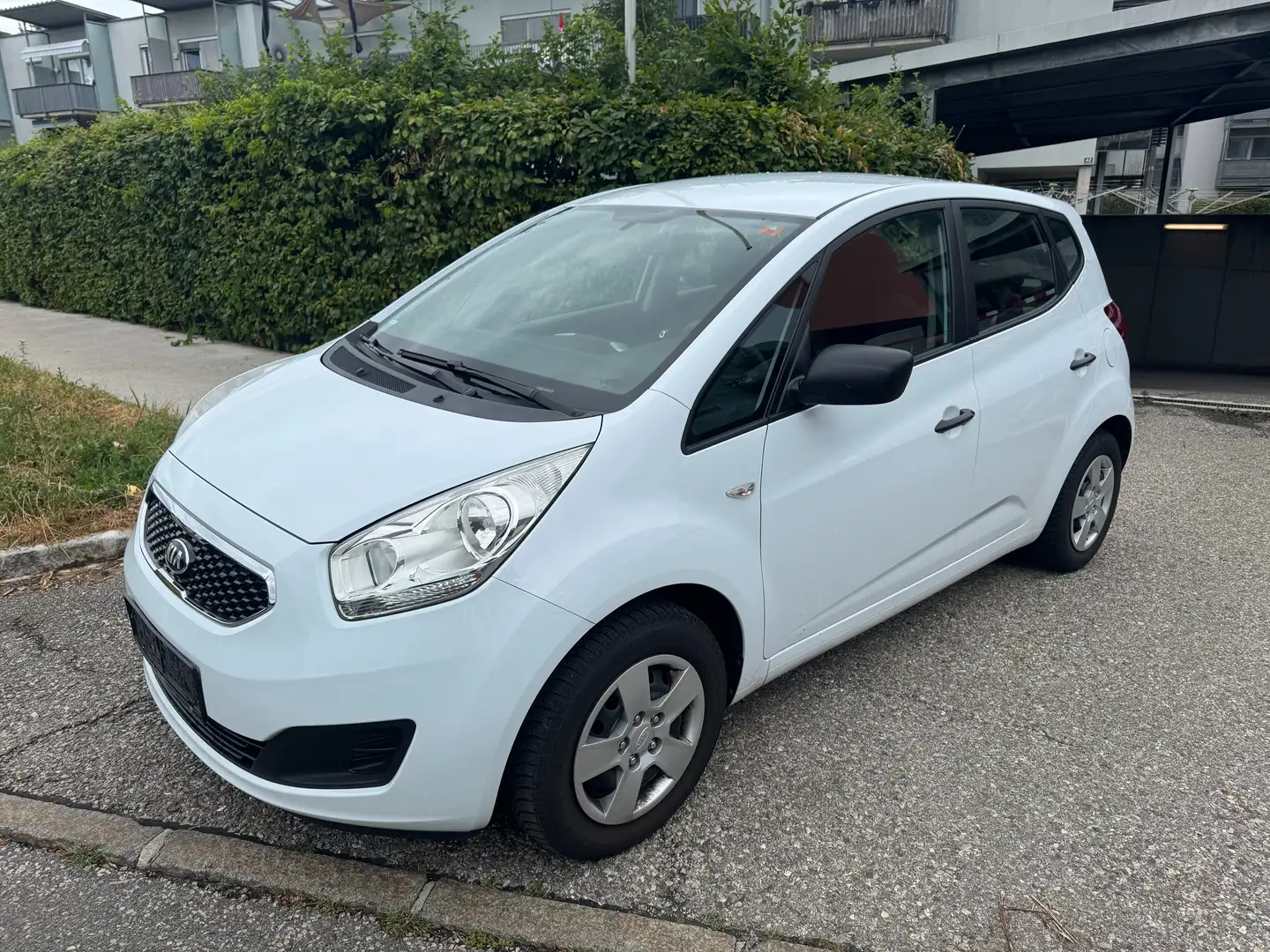 Kia Venga Cool Jackpot ISG *** Wit - 2