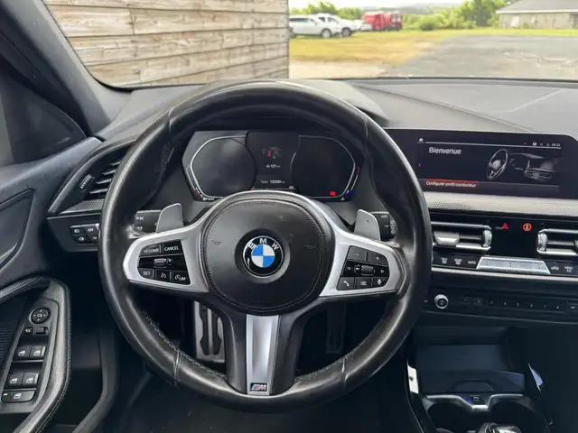 BMW 1 Series view 30