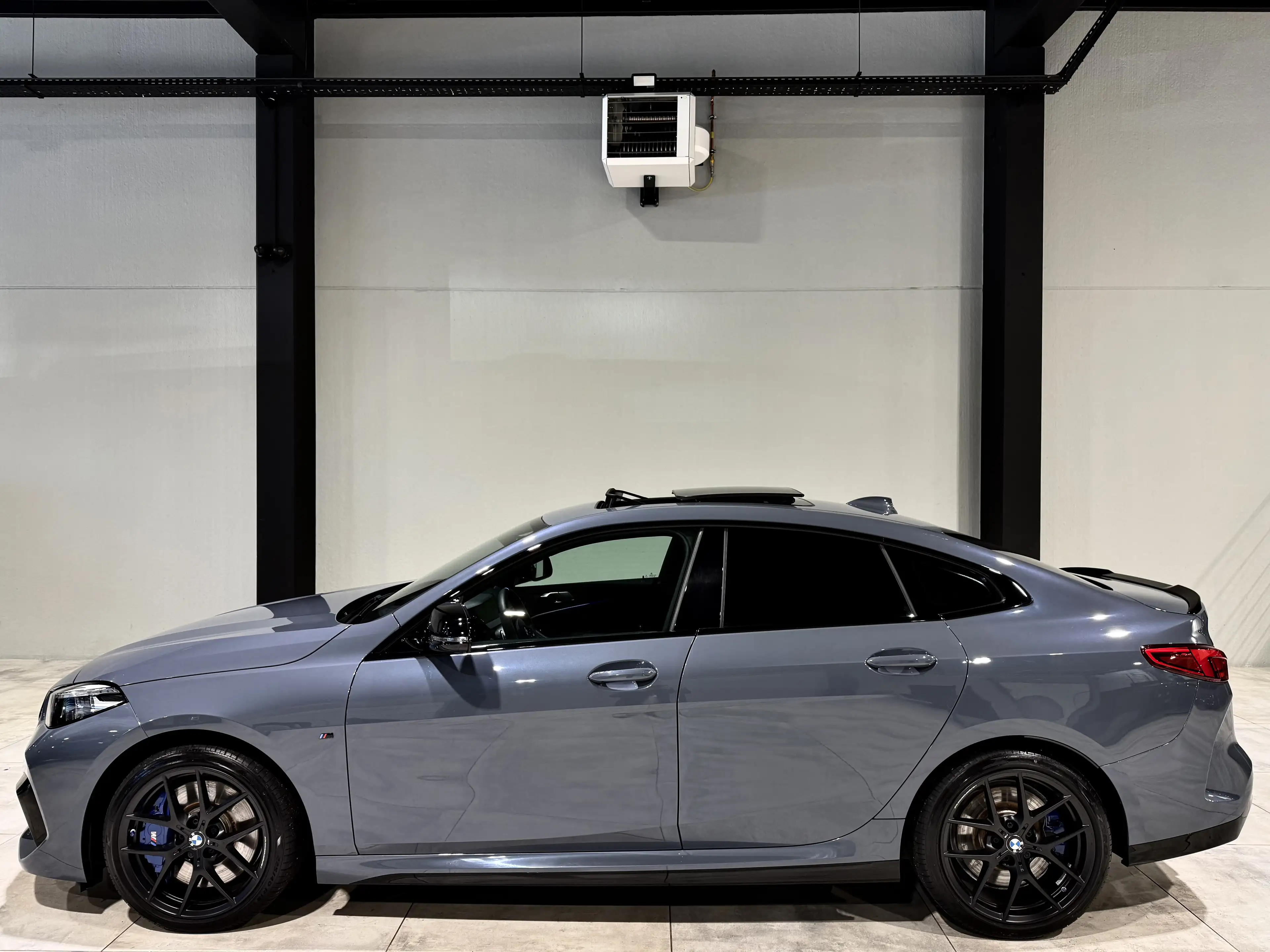 BMW 235 iAS 306CV X-DRiVE B.AUTO8+F1 PANO HUD NAVi CARPLAY — photo 5