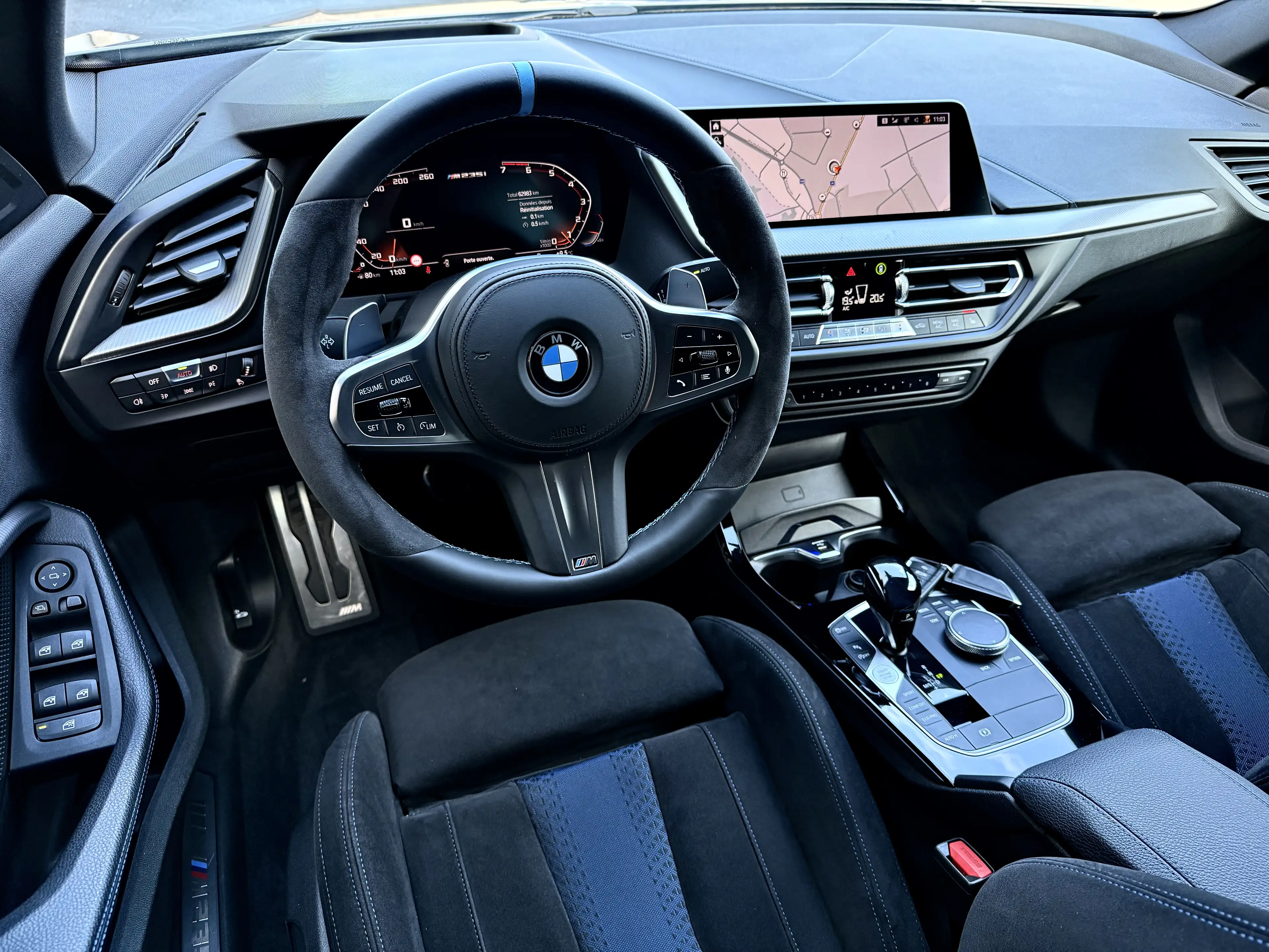 BMW 235 iAS 306CV X-DRiVE B.AUTO8+F1 PANO HUD NAVi CARPLAY — photo 11