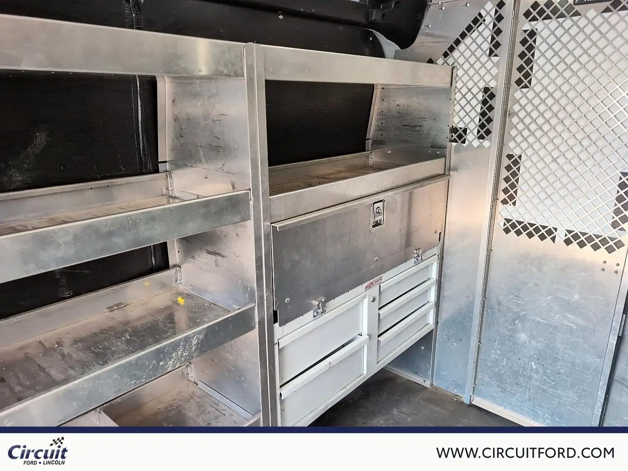 Ford Transit Cargo Van снимка Ford Transit Cargo Van