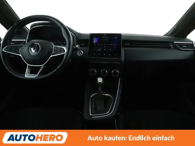 Renault Clio view 12