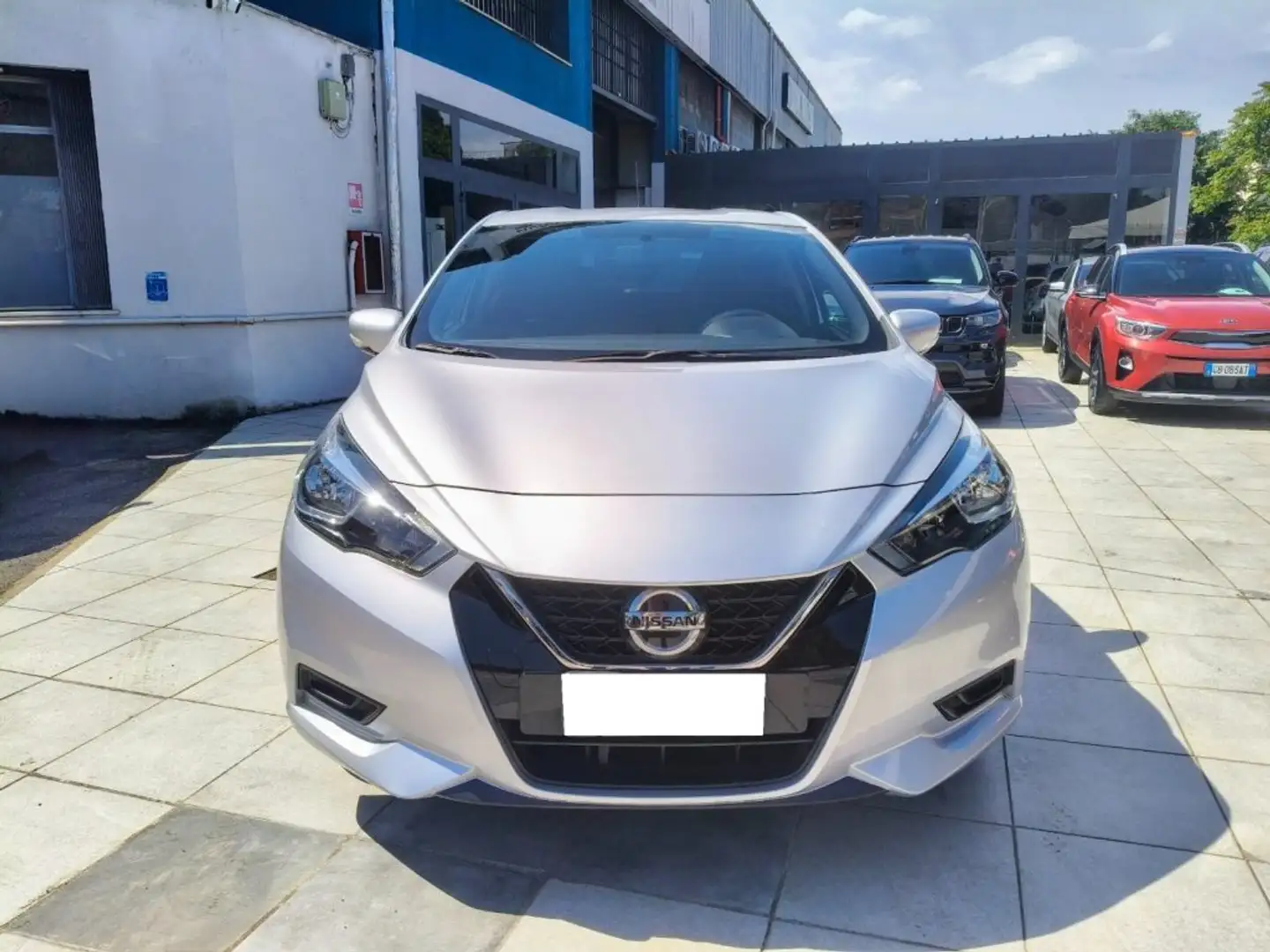 Nissan Micra IG-T 100 Automatica Xtronic Neopatentati Grigio - 2