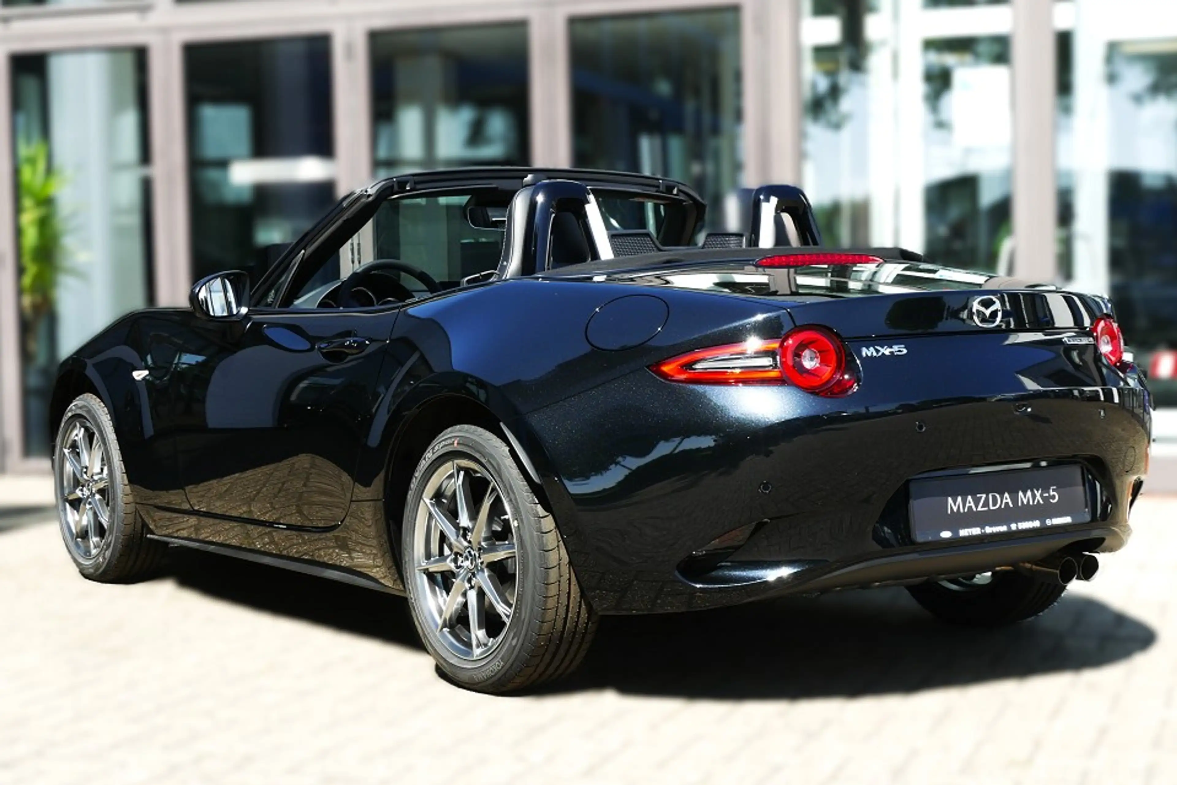 Mazda MX-5 1.5L SKYACTIV-G Exclusive-Line *Bose LED Navi SHZ* — photo 6